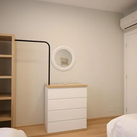 דירה Elegant Near Wilson Square *