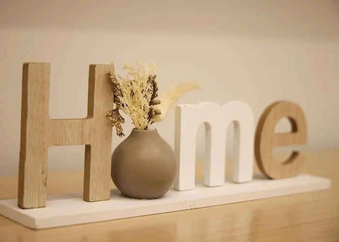 Elegant Near Wilson Square *