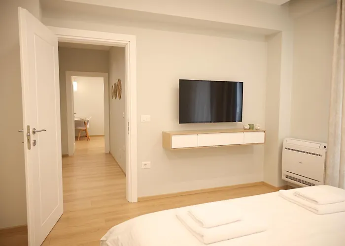 Elegant Near Wilson Square تيرانا